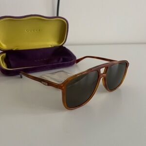 Gucci Sunglasses (unisex) - GG0262S